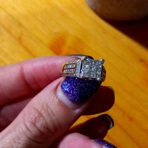 14kt White Gold diamond Ring.